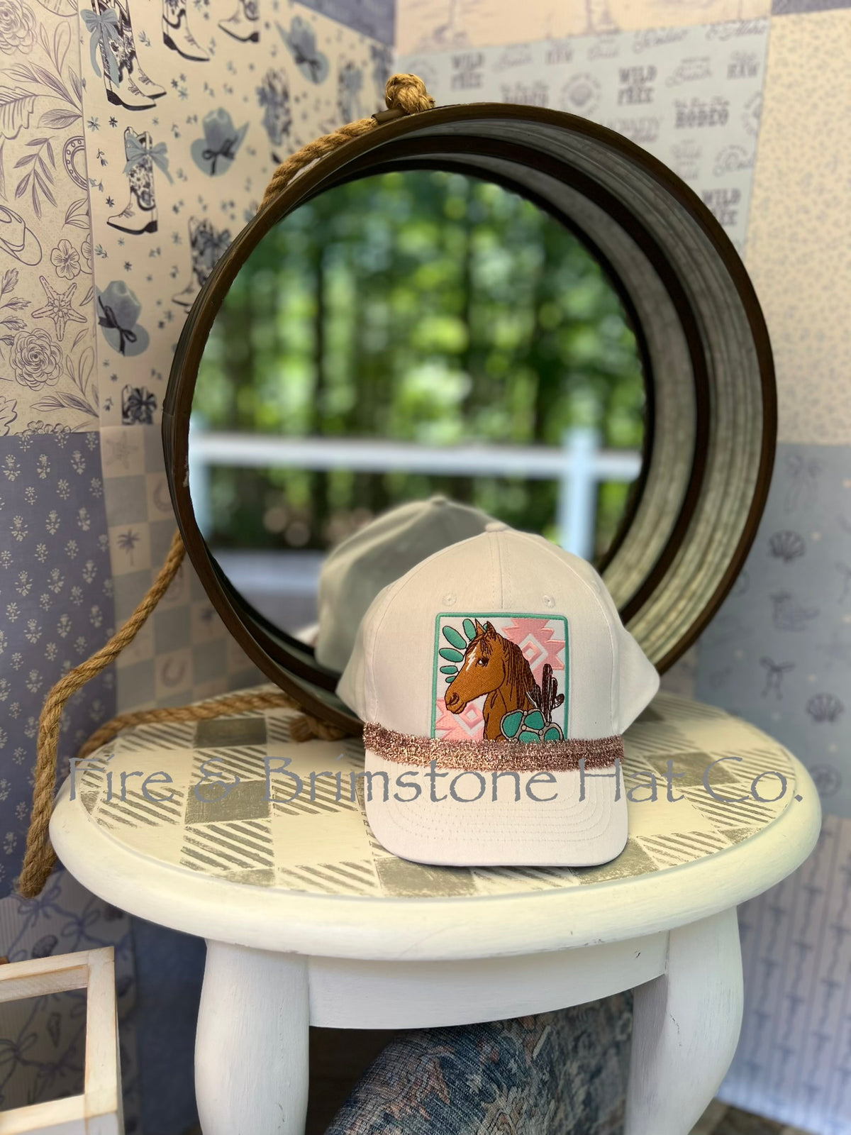 Western/Beach Caps - Horse w/Pink Glitter Band in White